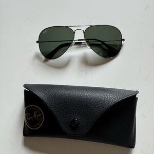 Ray-Ban Silver Aviator Sunglasses
